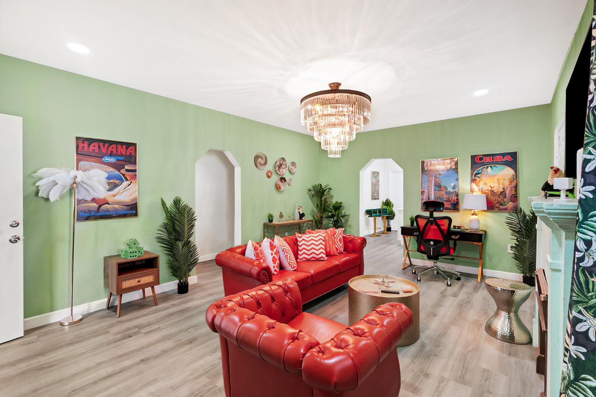 New! Havana Nights Villa ! Walk To Calle Ocho! マイアミ エクステリア 写真